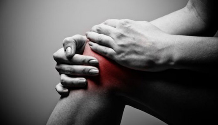 Chữa bệnh đau viêm khớp gối khi bị ngã