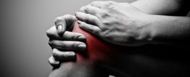 Cách chữa bệnh đau viêm khớp gối lúc chơi thể thao